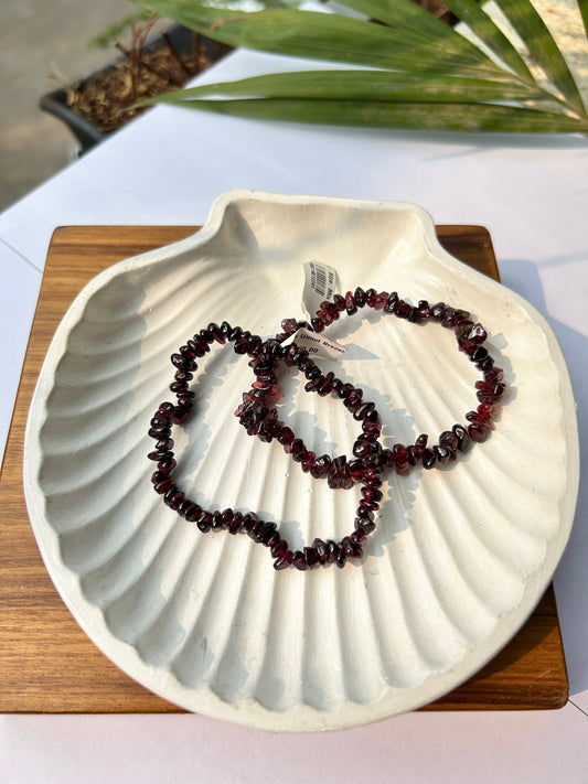 The Passion Anchor: Natural Garnet Chips Bracelet