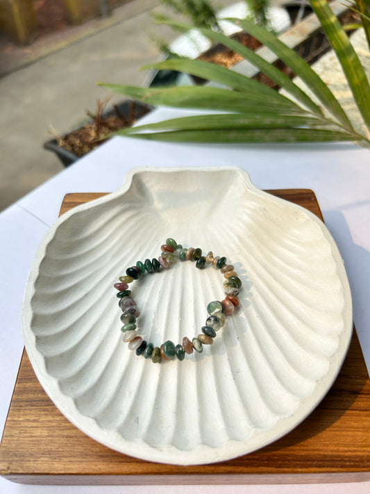 Nature's Grounding: Natural Moss Agate Oval Beads Bracelet