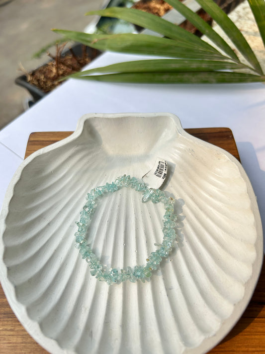 Serene Waters: Natural Aquamarine Chips Bracelet