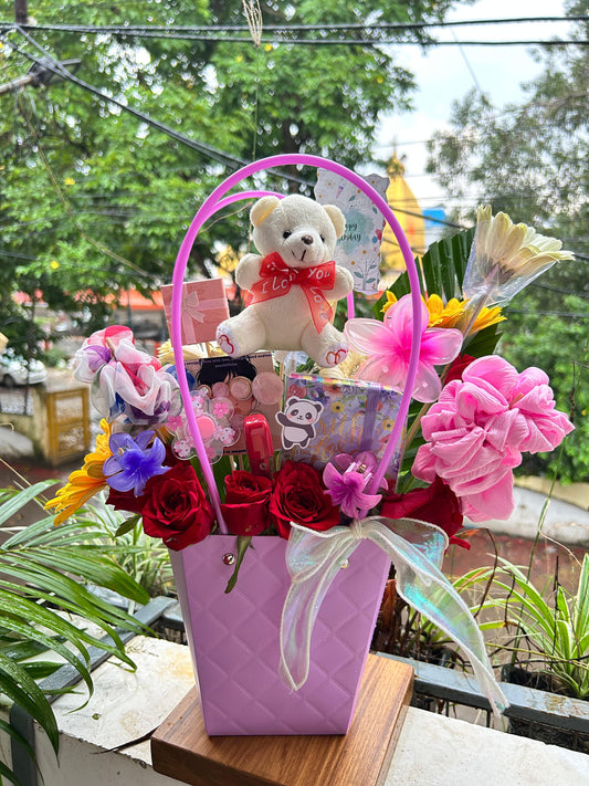 Bouquet Basket Hamper