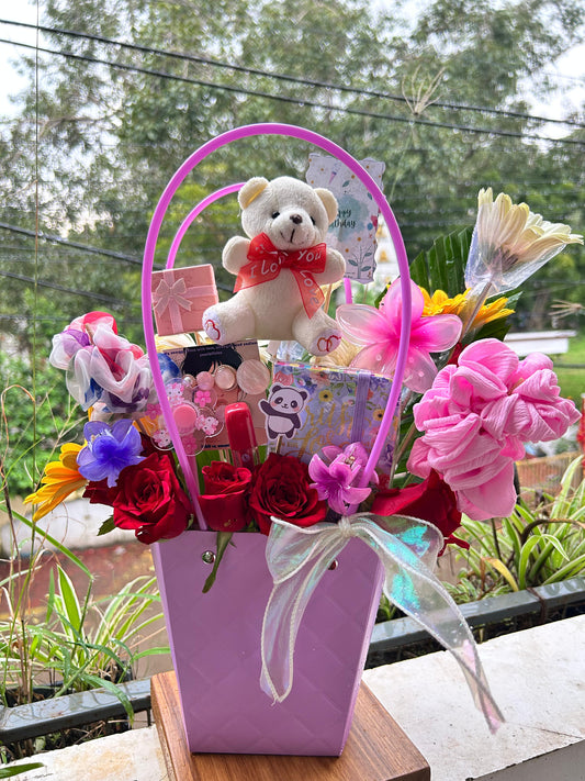 Bouquet Basket Hamper